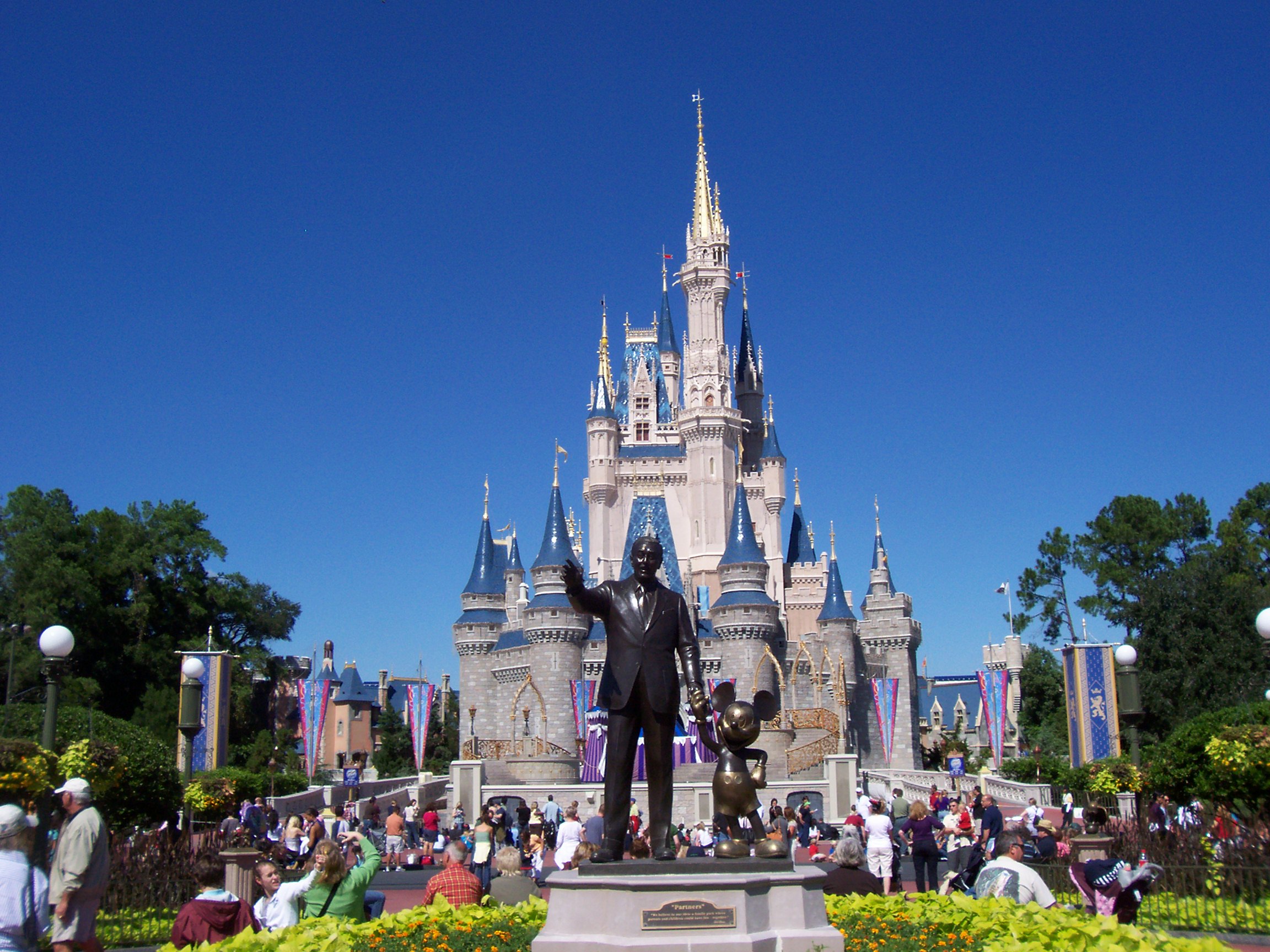 magic-kingdom041