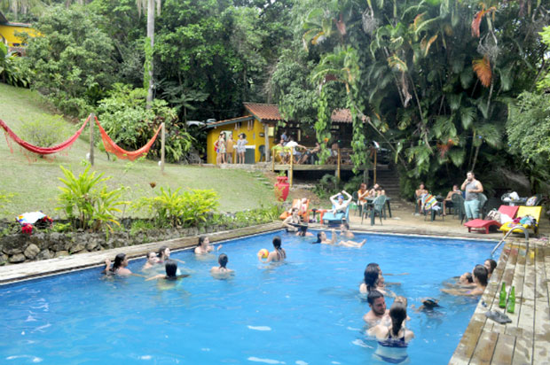 Hostel da Vila Ilhabela piscina