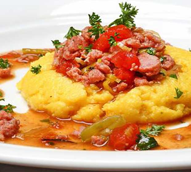 Receita de Polenta ao Molho Calabresa do Divino Fogão