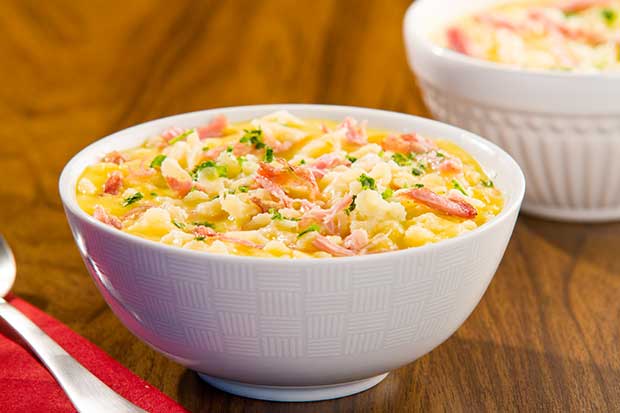 Sopa de Farfalline Barilla com Madioquinha e Costelinha Suína Receitas de Inverno