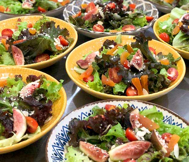 Salada Mediterrânea - Receita do Mediterrâneo Restaurante